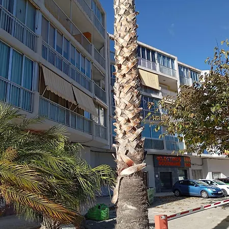 Sunny Geminis Apartment *