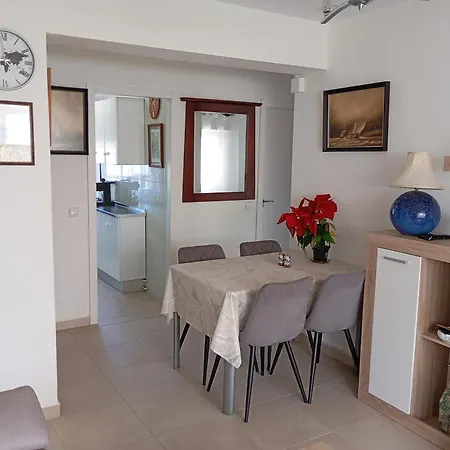 Sunny Geminis Apartment Ifach