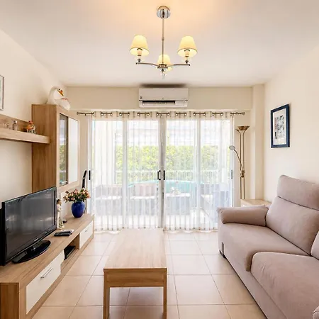 Sunny Geminis Apartament