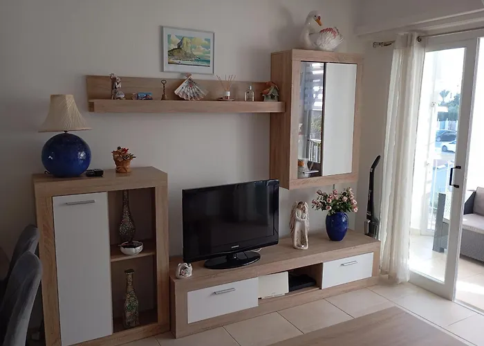 Sunny Geminis Apartamento *